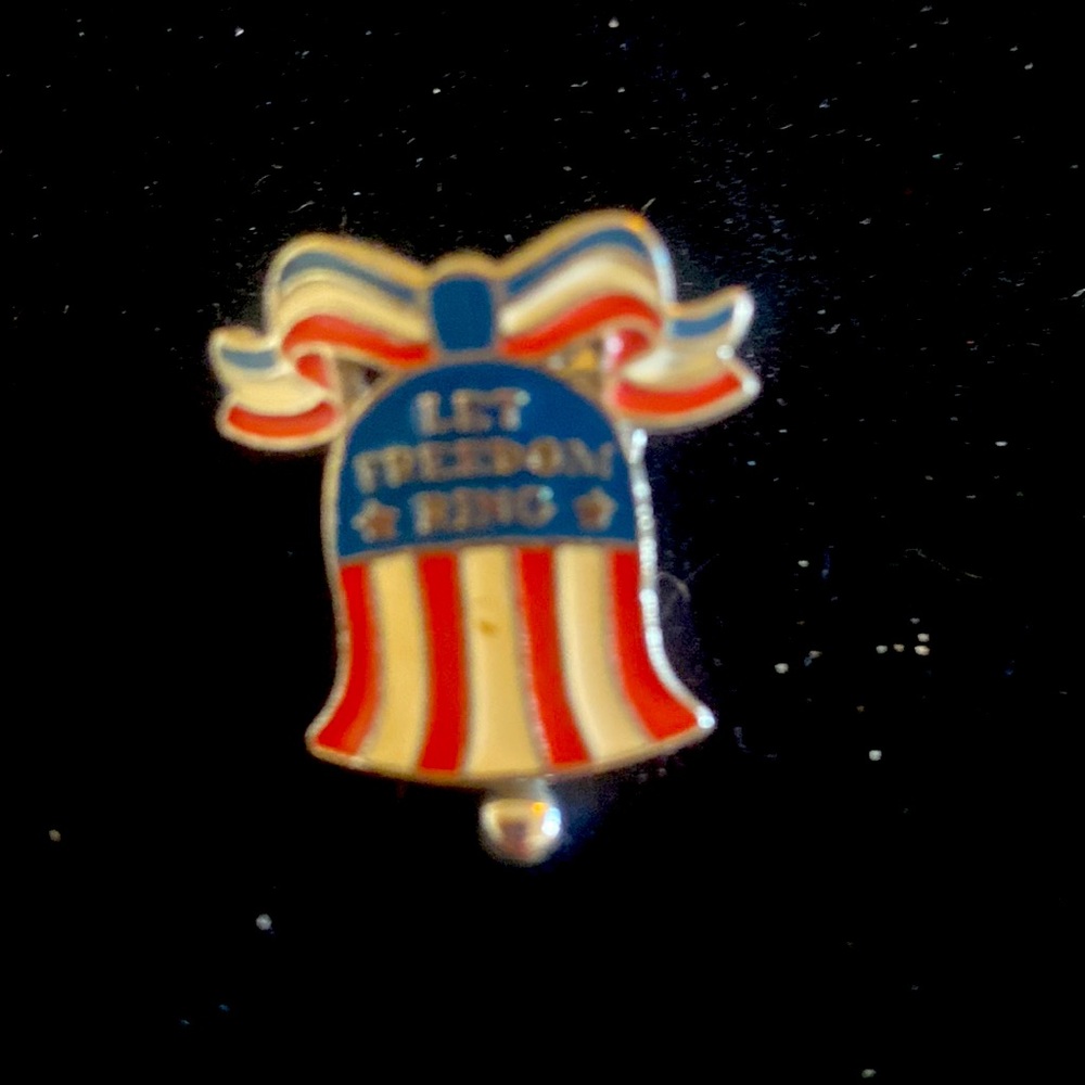 ❤️Sale  Disney Vintage Let Freedom Ring patriotic bell shaped